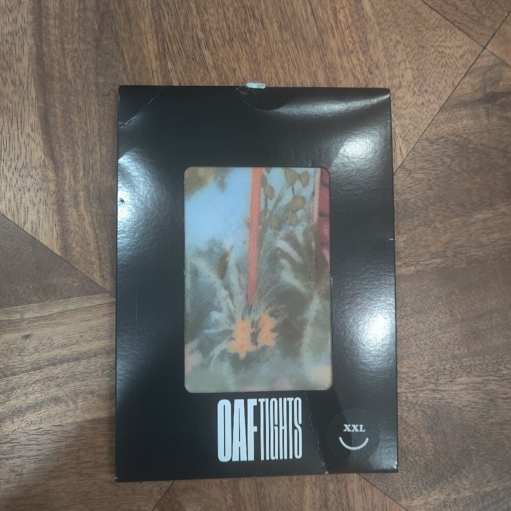 Lazy Oaf Outsiders division collection tights size XXL New